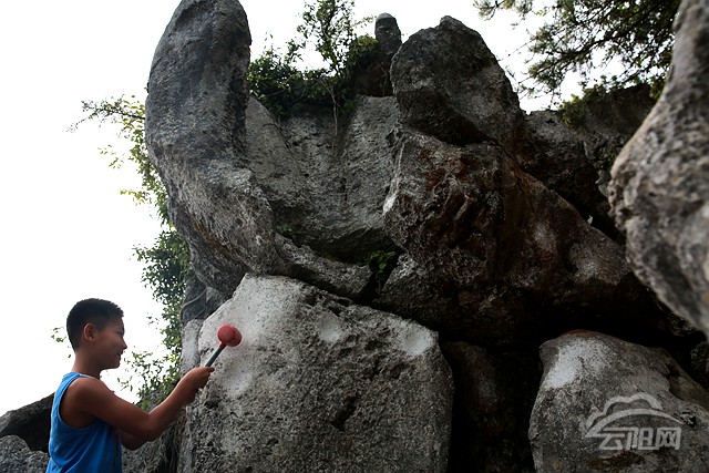 云阳上坝锣鼓凼|云阳上坝乡惊现会发声的石头